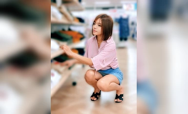 HRSM-037 アパレルスタッフ粘着盗撮 強襲生ちん串刺しチカン2