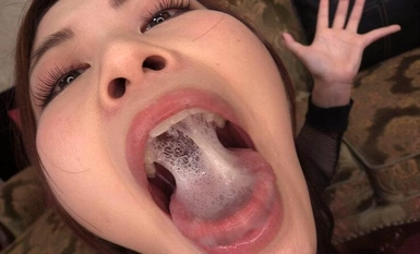 BONU-037 ごっくん淫語 耳元で聞く、ネバスペと喉越しごっくんのエロい音 望月あやか