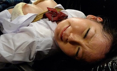 ARAN-079 令人震驚的腦力激盪高潮！極度淫蕩勁爆影片收藏 多汁鮑魚抽搐，蜜肉猥褻折磨，制服女郎的高潮令人難以置信！ 我會向你展示所有最糟糕的部分！