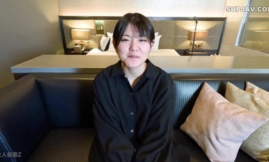 FC2-PPV-4335132 (19) Kali ke-4 saya mempunyai rambut hitam yang serius kerana mencari pekerjaan, tetapi saya akan terus menembak. Permainan periskop, bercukur, tukang urut elektrik, krim, salutan air mani