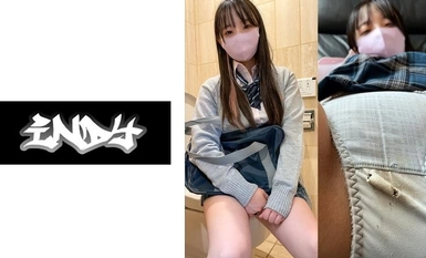 534CRT-002 2023 年的最佳内衣[私人拍摄] 限量发行的 P 级动作片段，其中有褪色、破损和污渍的脏裤子女孩。