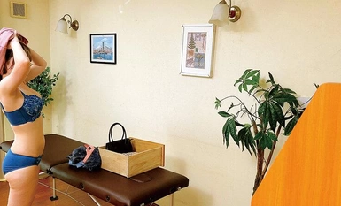 HRSM-038 스트레칭 전문점 Mr.stretch 폭유(爆乳)를 주물러주는 성희롱 시술 완전 개인실 퍼스널 스트레칭