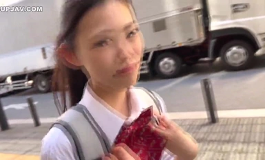 FC2-PPV-4332345 ※初回数量限定※☆ほんのり「桜色」のピンク乳首に射精しました☆SEXおぼえたての色白華奢ムスメと生交尾☆ゆずちゃん・18歳