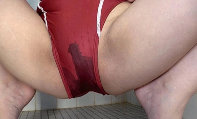 OKK-067 桧山ゆりか 濡れてテカってピッタリ密着 神競泳水着 可愛い女子の競泳水着姿をじっとりと堪能！着替え盗撮から始まり貧乳から巨乳にパイパン、ハミ毛、ジョリワキ等のフェチ接写やローションソーププレイや競泳水着ぶっかけ等を完全着衣で楽しむAV