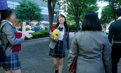 AKDL-271 [泄露录像] 毕业后立即与同学发生性关系的女生，县立 00 学校，D 班，常规课程，Hikaru，2024 年春。