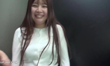 FC2-PPV-4330270 【無/初撮り】学校のマドンナ！親友の彼女をNTR、スポッチャで遊んでいる最中に興奮し野外でそのまま巨根を挿入。※特典付き