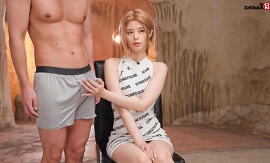 SUWK-014 SNS에서 대유행! 팬에게 가슴을 주무른 금발 미녀 DJ의 섹스 동영상이 너무 심해 문제가 되고 있습니다. 月乃ルナ