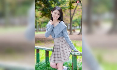 MOGI-131 【初撮り】元子役の大学1年生 JAZZダンスに明け暮れる147cm小柄美少女 よく褒められるという美尻と性感帯は乳首とクリ これまで一番良かったSEXは首絞めプレイで中イキと潮吹きをしてみたい もかちゃん・18歳【圧倒的4K映像でヌク！】 綾瀬もか