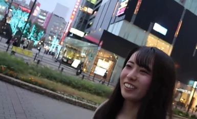 FC2-PPV-4323774 限量 500 点，3 月 7 日截止！ [美丽、整洁、干净] 罕见而珍贵的文艺女图书管理员。她是一个美丽、整洁、干净的女孩。