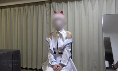 FC2-PPV-4317941 【無辜的Hcup業餘層】首次3P x 2回合！ A〇Giri Taka〇Oshiro〇白色，白內褲和黑內褲的乳交中出，共4鏡頭