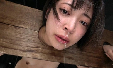 NEOB-032 สาวสวยกักขังปีศาจ Irama & Piss ดื่มเซ็กส์ Sara Kagami