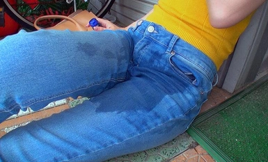 FAS-003 具有變態傾向的淫蕩受虐狂妻子，撒尿、漏尿、淫穢外遇之旅。