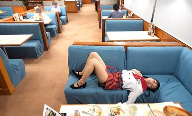 [モザイク破壊]SVSHA-017 羞恥！美少女完全淫乱♀化ビッグバンローター 電圧85倍！電マ以上に強力な振動で容赦無く野外失禁させる爆弾ローターをキツマンに強●挿入されアルバイトするファミレス娘