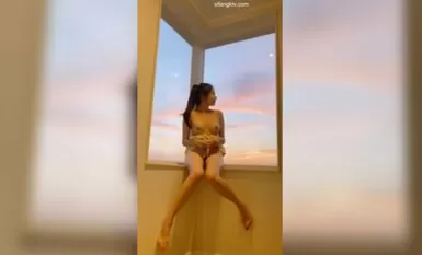 韓國健身美女♥jena♥，豐滿的胸脯在餐廳也是焦點，紛紛拍照，夕陽美美！