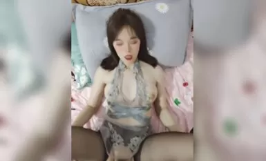 露出癖少婦淫妻【詩妍】野外車震第2彈野外露出+車震+公園口交+開檔牛仔+情趣內衣高清720P原版