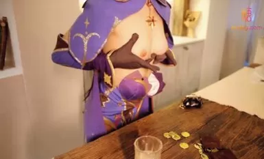 penari telanjang mona