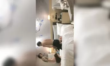 Cựu chủ nhân hẹn hò 91, cuộc trò chuyện mới nhất với một cô gái trẻ xinh đẹp xuất thân từ một gia đình tốt, làn da trắng, dáng người đẹp, dáng người ưa nhìn, tán tỉnh, thổi kèn, tình dục, lông mày nhíu lại