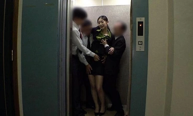 KTB-081 酔っ払ってガードがユルユルの奥さんのスーツ姿にもう我慢出来ないっ！2