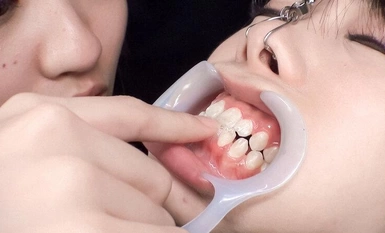 EVIS-519 Đồng tính nữ liếm răng