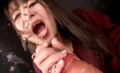 EVIS-517 [语言淫荡的女人] 主观舌吻，吐唾液手交。