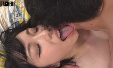 ADN-539 ライブチャットでシコりまくったミステリアス痴女は僕のアネキでした。 七海ティナ