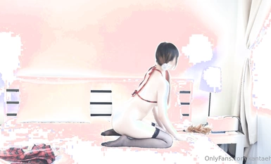 タイの写真家カンテヒー・リナ