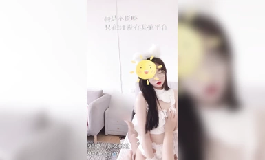 [คิดถึงดวงดาวบนท้องฟ้า] ไก่ตัวใหญ่ยาวสุด ๆ ของสาวใช้แมวกามสีขาวเอื้อมมือไปถึงท้องของเธอแล้วเธอก็ขยิบตาเพลิดเพลินกับความรู้สึกของไก่ในร่างกายของเธอ