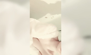 Berita besar, dewi penyiaran hijau teratas pergi ke laut [Arnab Putih] dan membocorkan B buat kali pertama! sial! Saya sangat teruja untuk menyembunyikannya tetapi saya tidak dapat menahannya. (4)