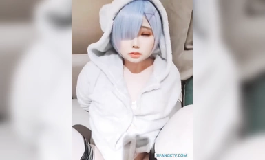 Nữ cosplayer phong cách loli với 130.000 người theo dõi trên Twitter, có thể mặn mà hoặc ngọt ngào, TS girl [Xiao Wujiang] lộ mặt trong buổi chụp hình riêng tư, thực hiện động tác ba người vặn vẹo và tấn công chàng trai thẳng yêu thích từ trước ra sau (1)