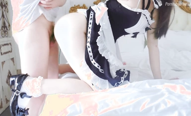 米胡桃(meehutao) 可愛女僕妹妹，被主人干到高潮內射中出！LO裙、小白襪