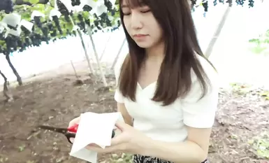 漂亮美女吃雞啪啪【FC2-PPV-4339533】初攝影 敏感度出眾的美麗治療師 皮膚白皙鮑魚粉嫩 在戶外被無套輸出 尖叫不斷 高潮不停 內射