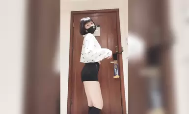 เจ้าแม่ Welfare Ji ของ Twitter [กัปตันหลังยุค 00] ไม่ได้รั่วไหลคอลเลกชันภาพถ่ายส่วนตัวที่หลากหลายและชุดเครื่องแบบเซ็กซี่ Ziwei สามารถอุทานตามจังหวะแห่งความตาย (9)