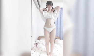 【무수정 라이브 채팅】흑색 트윈테&귀여운 속옷 차림 S급 아이돌 보통 여자 즉 벗어! 첫탄! 쫄깃한 & 파이 빵 벗겨 쿠파 & 딜도 오나! 스타일 발군◎미백 피부◎