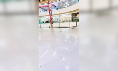 風騷御姐主播@戴西老師(蜜蜜蜜蜜蜜桃)戴著跳蛋露出勾引SPA男技師 (11)