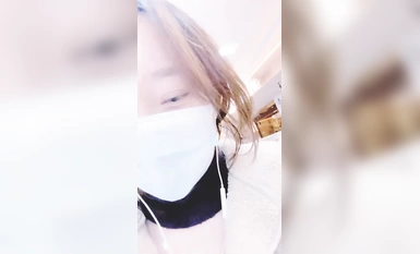 風騷御姐主播@戴西老師(蜜蜜蜜蜜蜜桃)戴著跳蛋露出勾引SPA男技師 (7)