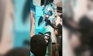 维因初音未来黑丝裸足长靴(1)