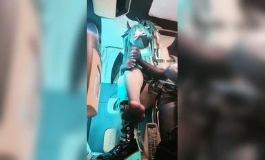 维因初音未来黑丝裸足长靴(1)