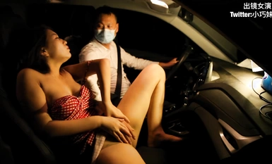 Ang tanyag na hubad na stand-in para sa aktor na si "Chen Qiao"❤️ ay inilabas mula sa bilangguan at pumunta sa dagat para mag-film - ang madamdaming tukso ng lasing na babae ay nang-aakit sa online ride-hailing na sasakyan ng driver at cums na w