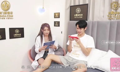 蜜桃影像傳媒・PME-266・極品女醫師的性愛診療室・假借檢查之名・實用騷逼誘惑多金VIP・吳芳宜