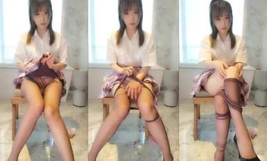 顶级网红泄密！价值万元斗鱼ASMR四大女主播之清纯路线女神【小女巫露娜】小女巫露娜1