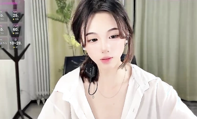 Stripchat高端大气上档次【lockheadgirld】女神气质非凡，驾驭多种风格(9)