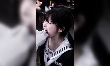 极品骚魅萝莉网黄「屁小六(小屁大王)」全量推特资源打舌钉小只马阿黑颜玩肛塞巨反差