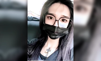 高顏值紋身御姐TS「嘉欣」精華小合集 攻受兼備美妖兵弟弟沒當兵就認識了退伍就騷過來找干