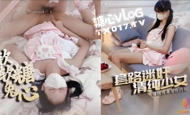 กระต่ายตัวนุ่มถูกข่มขืนโดยสาวโลลิต้าเสือขาวและถูกบังคับให้สอดเข้าไปในหีของเธอ เธอถูกห่อด้วยแพ็คเกจที่เปียกและอบอุ่นเพื่อความสุขสูงสุด