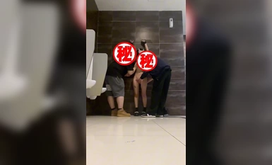 6月の巨匠[SEVENLuckyDog7_]の最新作は、女の子をトイレに引きずり込んで3Pしたり、純粋で可愛い足長白虎ロリータを犯したりと血が騒ぐ。