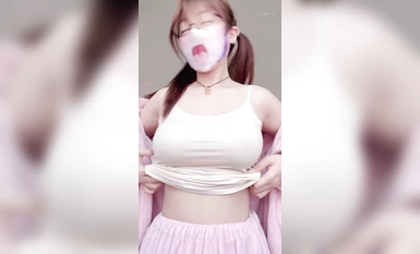 Tingnan ang mga gawa ni Yi Taotao (1)