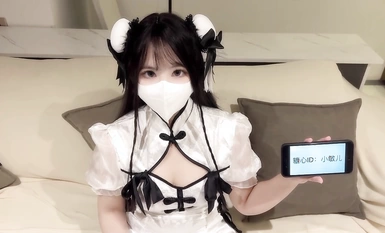 ความรักระหว่างเสี่ยว ไมเนอร์ คุณแม่ชาวจีนและเพื่อนบ้านของเธอ