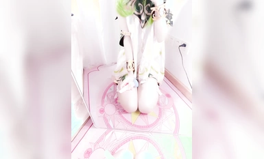 推特極致反差蘿莉 小靈醬（奈醬）自摸插穴 BB超粉嫩三彈01X.L.J推特極致反差蘿莉 小靈醬（奈醬）自摸插穴 BB超粉嫩三彈01X.L (5)