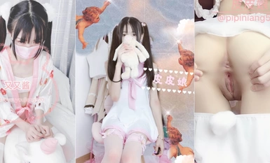 軟萌乖巧小蘿莉『皮皮娘』 雙馬尾甜美少女又被爸爸填滿了，少女曼妙的身姿讓人慾火焚身 提屌就干！長的越乖玩的越嗨