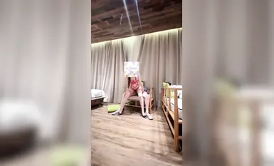 重磅佳作！人生赢家推特富豪大神【海盗船长】私拍第四弹，重金全包九头身极品外围女神3P淫乱前后夹击2